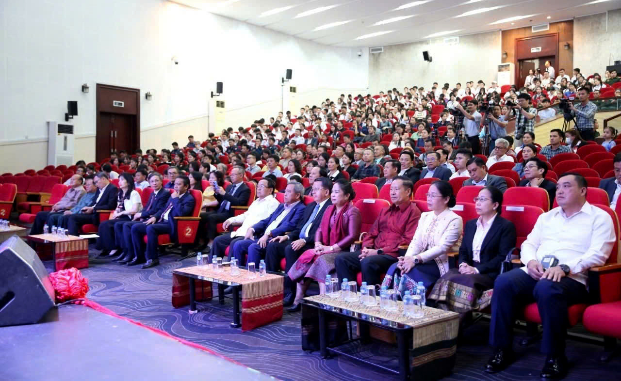 img4098_dbse Khai mạc Tuần Văn hóa Việt Nam tại CHDCND Lào 2024 - ảnh 3
