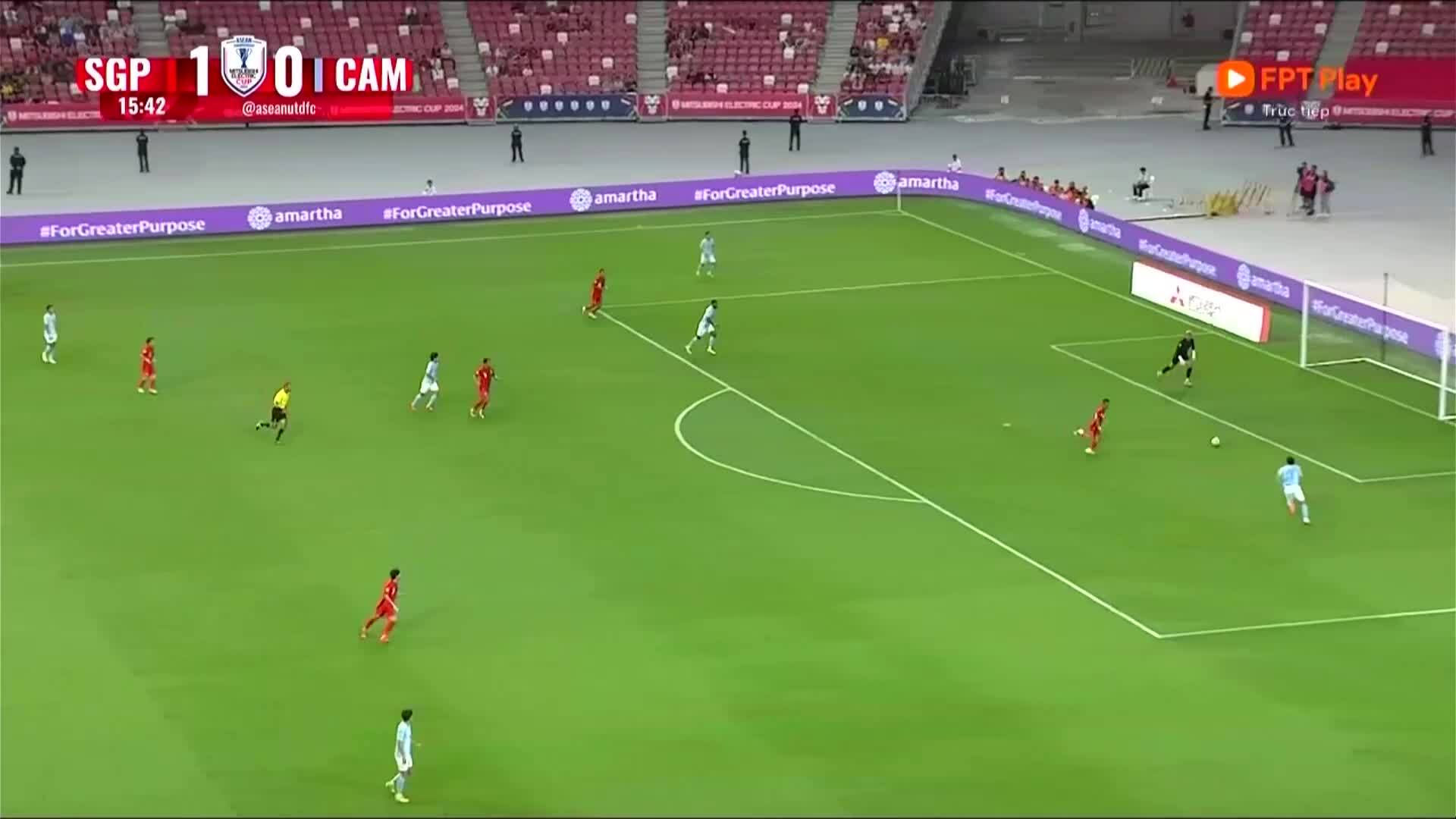 Singapore 2-1 Campuchia